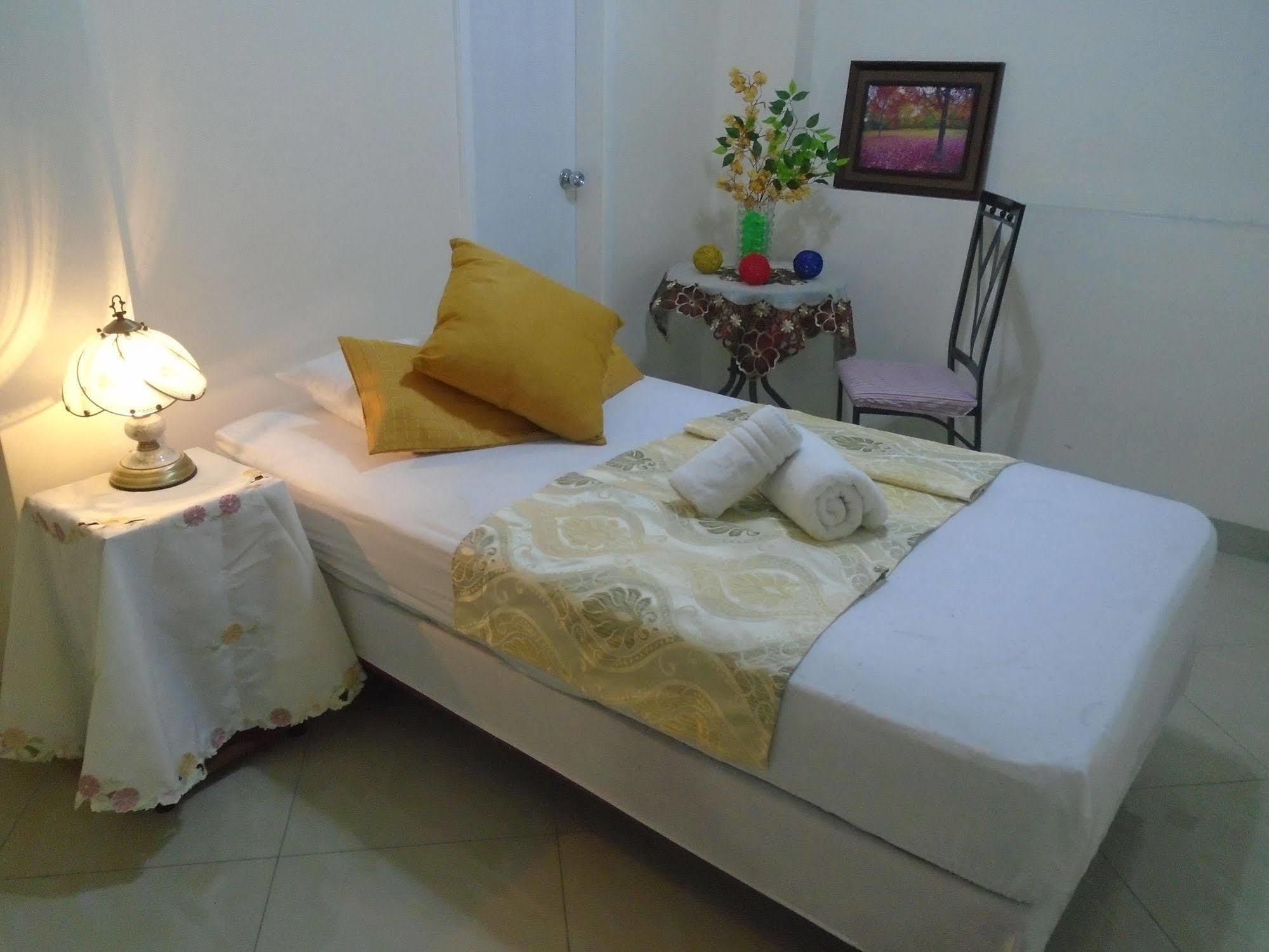 Simmonds Inn Guayaquil Esterno foto