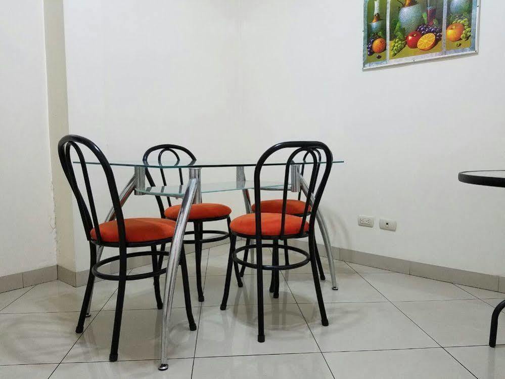 Simmonds Inn Guayaquil Esterno foto